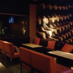 Blue Moon Lounge - Unique