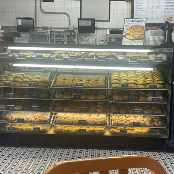 Noah's NY Bagels - Inside - Bagels Near Me - Fair Oaks, California Noah's NY Bagels - Inside - Bagels Near Me - Fair Oaks, California