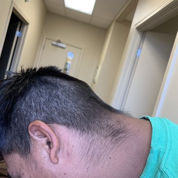 Great Clips - 3830 Ruckriegel Pkwy Unit 106 Louisville, KY 40299 United States Cero stars bad atención and racist - Hair Salons Near Me - Louisville, Kentucky Great Clips - 3830 Ruckriegel Pkwy Unit 106 Louisville, KY 40299 United States Cero stars bad atención and racist - Hair Salons Near Me - Louisville, Kentucky