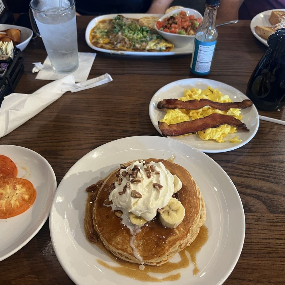 Another Broken Egg Cafe - Non-Alcoholic Raspberry White Chocolate Cold Brew - Breakfast & Brunch Near Me - Brentwood, Tennessee Another Broken Egg Cafe - Non-Alcoholic Raspberry White Chocolate Cold Brew - Breakfast & Brunch Near Me - Brentwood, Tennessee