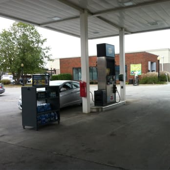 Family Express - Gas pump area. - Convenience Stores Near Me - Rensselaer, Indiana Family Express - Gas pump area. - Convenience Stores Near Me - Rensselaer, Indiana