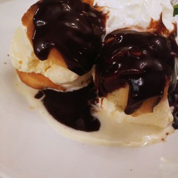 Ken's Steakhouse - Profiteroles - Steakhouses Near Me - Framingham, Massachusetts
