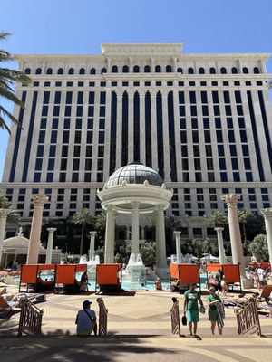 Garden of the Gods Pool Oasis by null