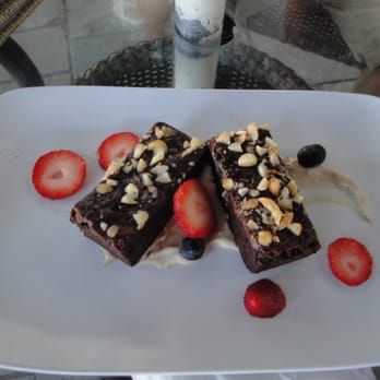 The Beach Bar - Dried up little brownies - pretty but.... - Bars Near Me - Honolulu, Hawaii The Beach Bar - Dried up little brownies - pretty but.... - Bars Near Me - Honolulu, Hawaii