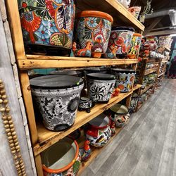 El Bazar Azteca - Handmade pottery