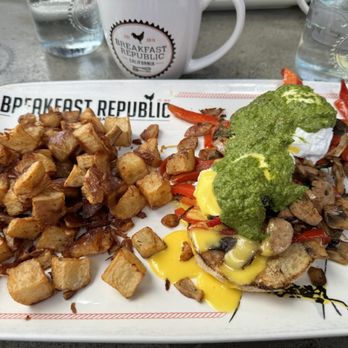 Breakfast Republic - Mushroom & Pesto Benedict with mushrooms, red bell peppers & pesto sauce. Added the Asiago-Fennel Sausage. Good choice! - Breakfast & Brunch Near Me - San Diego, California