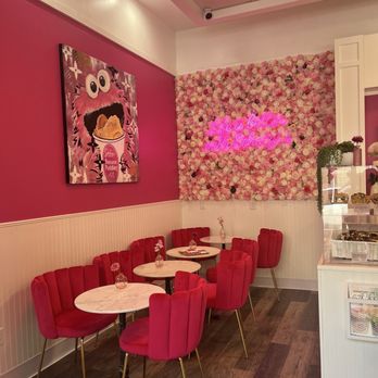 Schatzi's Bakery & Café - Cute seating area! - Bakeries Near Me - Simi Valley, California