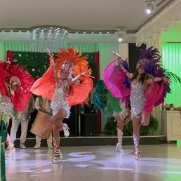 Samba dancers,  Rio themed prom