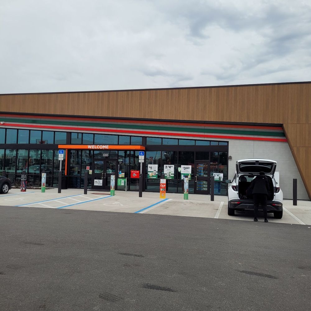 7-Eleven - Entrance from fuel tank - Gas Stations Near Me - Kissimmee, Florida 7-Eleven - Entrance from fuel tank - Gas Stations Near Me - Kissimmee, Florida