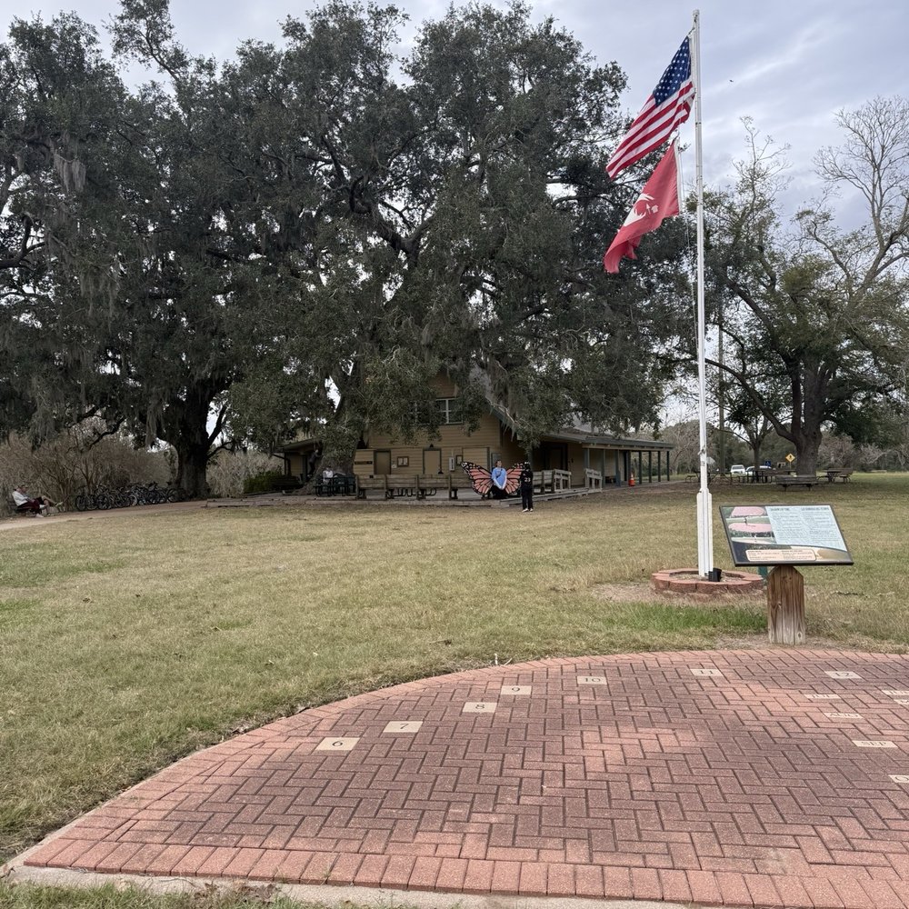 Brazos Bend State Park - Field leading up to the interpretive center - Parks Near Me - Needville, Texas