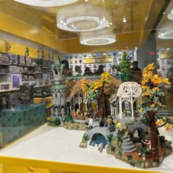 Lego Brand Retail