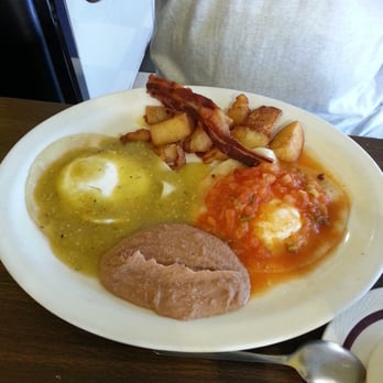 El Mexicano Grill - Huevos divorciados - Mexican Near Me - Corsicana, Texas