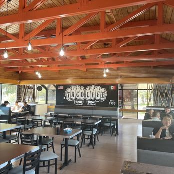 Baja King Fish Tacos - Seating - Tacos Near Me - San Bernardino, California Baja King Fish Tacos - Seating - Tacos Near Me - San Bernardino, California