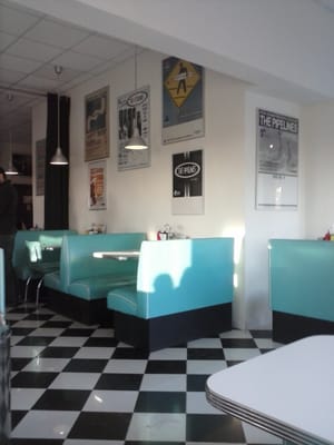 Surfer Joe Cafe & Diner Livorno by null