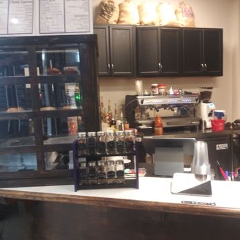 The Bean Parlor - The connection counter. We greet you with an open smile and a warm "Welcome" or "Good Mornin". - Coffee & Tea Near Me - Vicksburg, Mississippi