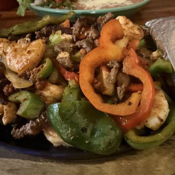 El Vaquero Mexican Restaurant - Fajitas - Mexican Near Me - Springfield, Tennessee