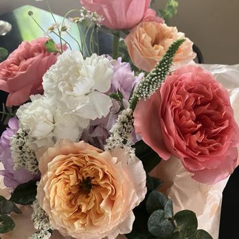 The Scarlet Flower - Florists Near Me - Long Beach, California The Scarlet Flower - Florists Near Me - Long Beach, California
