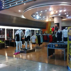 Martí - Frente de la tienda