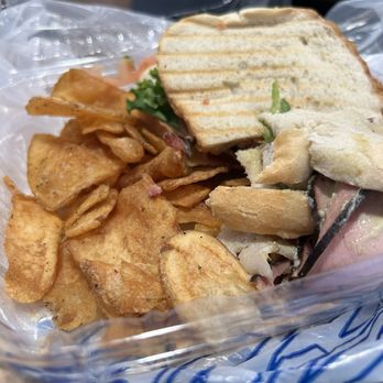 Delly Up - Sandwiches Near Me - Waynesboro, Virginia