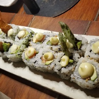 ETARU - Prawn shrimp roll and salmon roll - Japanese Near Me - Hallandale Beach, Florida ETARU - Prawn shrimp roll and salmon roll - Japanese Near Me - Hallandale Beach, Florida