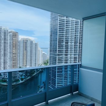 Kimpton EPIC Hotel - Balcony view - Hotels Near Me - Miami, Florida Kimpton EPIC Hotel - Balcony view - Hotels Near Me - Miami, Florida