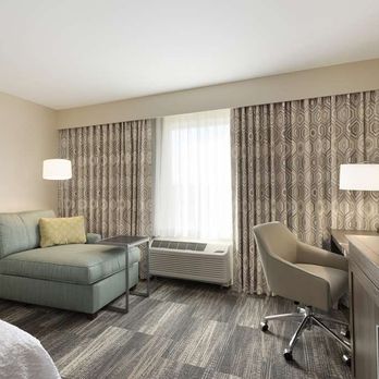 Hampton Inn & Suites Niles/Warren - Guest room - Hotels Near Me - Niles, Ohio Hampton Inn & Suites Niles/Warren - Guest room - Hotels Near Me - Niles, Ohio