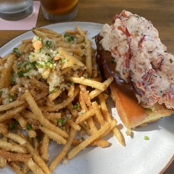 American Beech - Lobster Roll with Truffle Fries - Hotels Near Me - Greenport, New York