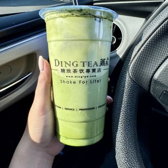 Ding Tea - Hawthorne - Double Matcha Oat Milk Latte - Bubble Tea Near Me - Hawthorne, California