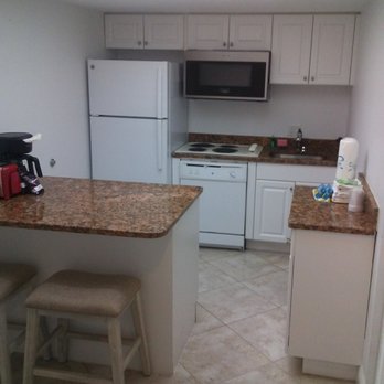 Gulf Pointe Intervals - Better kitchen in a third rate motel I rented as a teenager. - Vacation Rentals Near Me - Naples, Florida Gulf Pointe Intervals - Better kitchen in a third rate motel I rented as a teenager. - Vacation Rentals Near Me - Naples, Florida