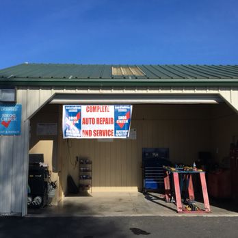 Lara's Smog Station - Outside of building - Smog Check Stations Near Me - Soledad, California Lara's Smog Station - Outside of building - Smog Check Stations Near Me - Soledad, California