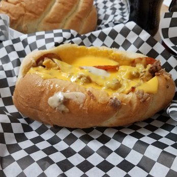Erwin's Philly Cheese Steak - Bahama mama hotdog cheese steak - Cheesesteaks Near Me - Everett, Washington Erwin's Philly Cheese Steak - Bahama mama hotdog cheese steak - Cheesesteaks Near Me - Everett, Washington