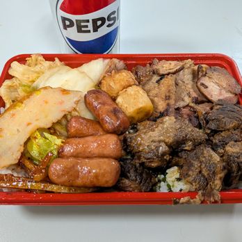 Taka's Box Lunch - Smoked meat bento + drink $12.50 incl tax - Breakfast & Brunch Near Me - Honolulu, Hawaii Taka's Box Lunch - Smoked meat bento + drink $12.50 incl tax - Breakfast & Brunch Near Me - Honolulu, Hawaii