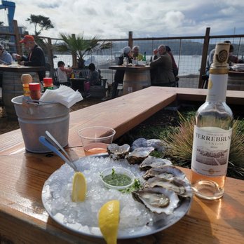 The Marshall Store - Raw oystere - Seafood Near Me - Marshall, California The Marshall Store - Raw oystere - Seafood Near Me - Marshall, California