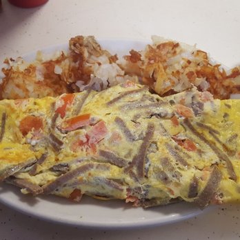 Frank's Restaurant - Greek omelette with hash browns - Breakfast & Brunch Near Me - Ann Arbor, Michigan