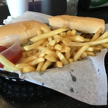 Lee's Seafood Boil - Fried clam Po' Boy with fries - Seafood Near Me - Columbus, Ohio Lee's Seafood Boil - Fried clam Po' Boy with fries - Seafood Near Me - Columbus, Ohio