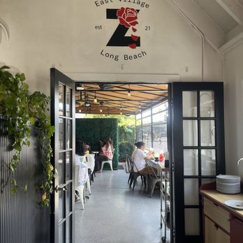 Zuzu’s Petals - Breakfast & Brunch Near Me - Long Beach, California Zuzu’s Petals - Breakfast & Brunch Near Me - Long Beach, California
