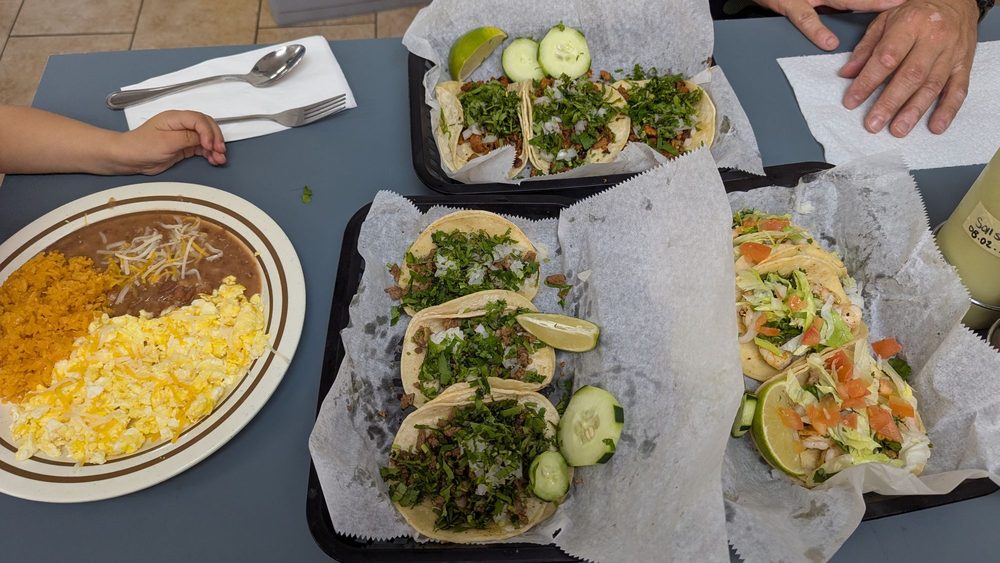 Ely Taqueria