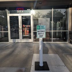 Natomas Bottle Shop - Front