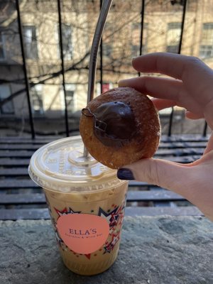 Ella's Cafe Espresso & Wine Bar by null