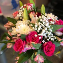 Bella Arrangements - This is Bella Arrangements work!!