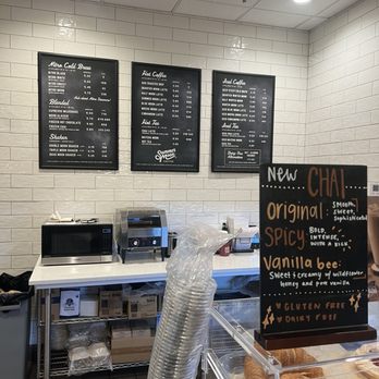 Summer Moon Coffee - Coffee & Tea Near Me - Kenosha, Wisconsin