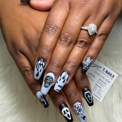 Torrance T Nails - Best Halloween Nails Design By Julie.