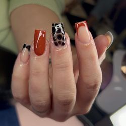The Jewel Spa & Salon - Nails by Hope
