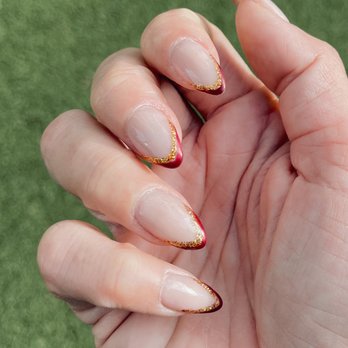 Tivvy Nails & Spa - Christmas nails-Caitlyn's design - Nail Salons Near Me - Chicago, Illinois