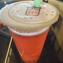Strawberry refresher with mango jelly poppers