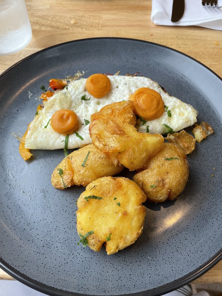 Food from Libélula Bakery and Kitchen