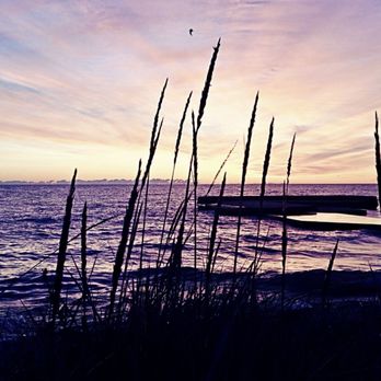 Maple Street Beach House - Predawn National Beach Day 8/30/19 - Parks Near Me - Winnetka, Illinois