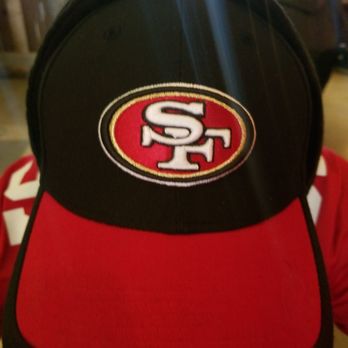 Blast 825 Brewery - Game day !!!!!!!!! Came for some bomb as! Food and to watch the game - Brewpubs Near Me - Orcutt, California