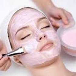 Ludmilla Skin Care - Facial