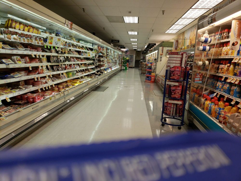 TOPS MARKET Updated September 2024 34 Photos 4235 Military Rd